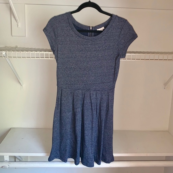 Blue Dress - Picture 2 of 4